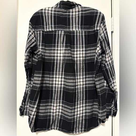 Beachlunchlounge black and white plaid long sleeve button up size XL - Picture 2 of 5